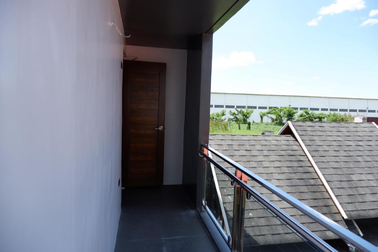 El Vistra Traveller'S Inn Calumpit Exterior foto